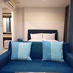 4 Floor - Centrio Condominium Near Shopping Malls And Andamanda Water Park