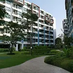 4 Floor - Centrio Condominium Near Shopping Malls And Andamanda Water Park