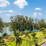 Уютные Апартаменты В Laguna Skypark
