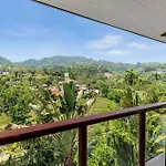 3Bdr Beachfront Naithon Bp01