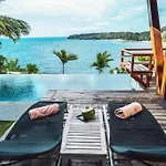 28 - Sea View Luxury Pool Villa