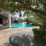 Phuket House House With Excellent Location And Excellent Views Sleeping Area Отличный Дом, Комната Со Всеми Удобствами