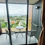 Seaview Condo In 5 Star Resort Mg1
