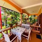 Good Vibes Bungalow At Ya Nui Beach