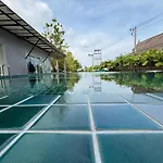 Phuket Naka Condon-13免费高速上网免费停车位