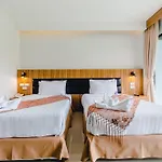Karon Whale Resort