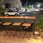Mook Anda Hotel