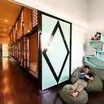 H2B Hostel