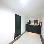 Oyo 126 Patong Station House