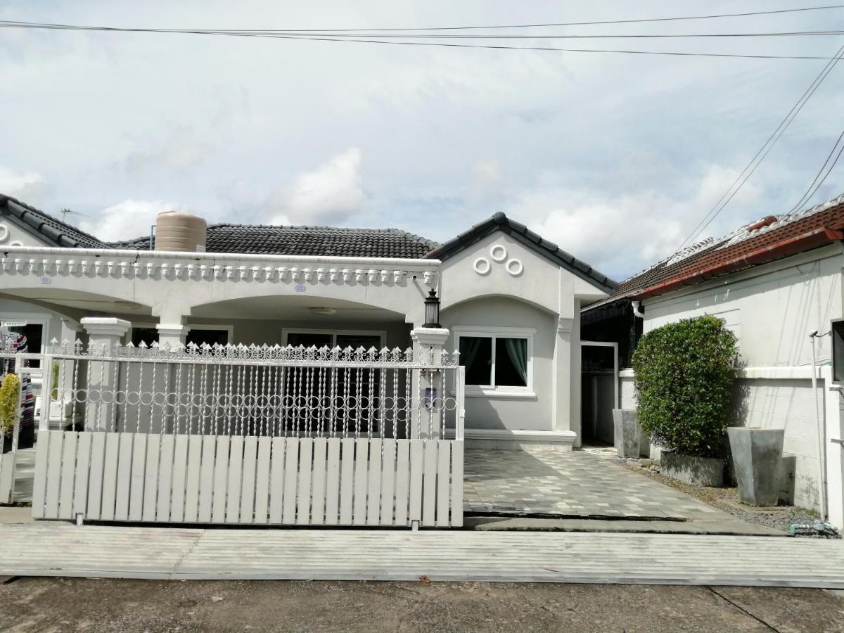 Mee Tang Nang Non Guest house