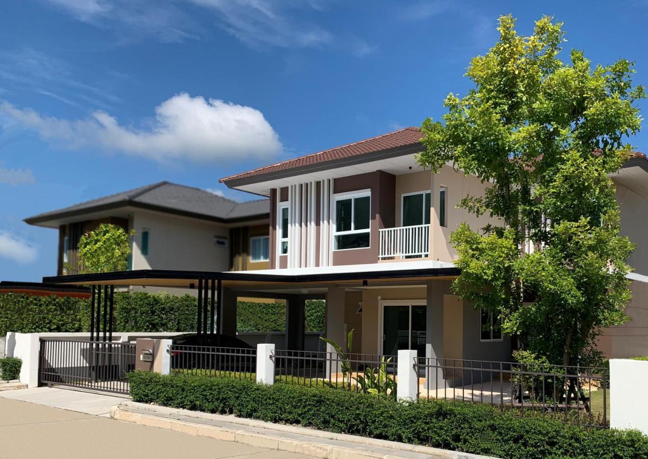 Saransiri - 3 Bedroom With Private Pool, Office & Fast Wi-fi Villa