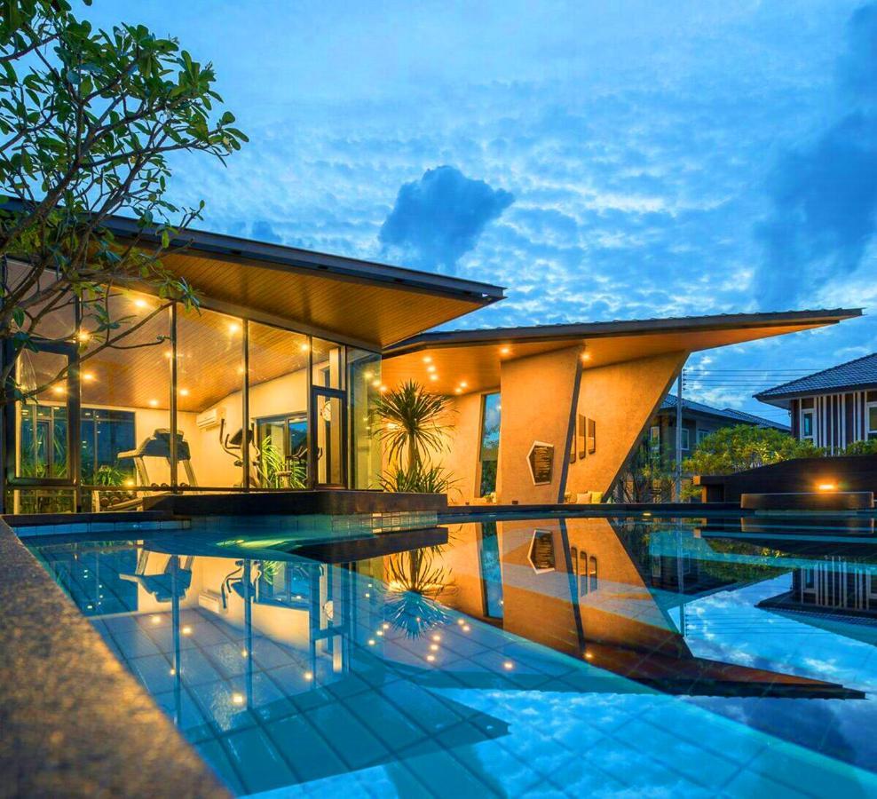 Villa Saransiri - 3 Bedroom With Private Pool, Office & Fast Wi-fi