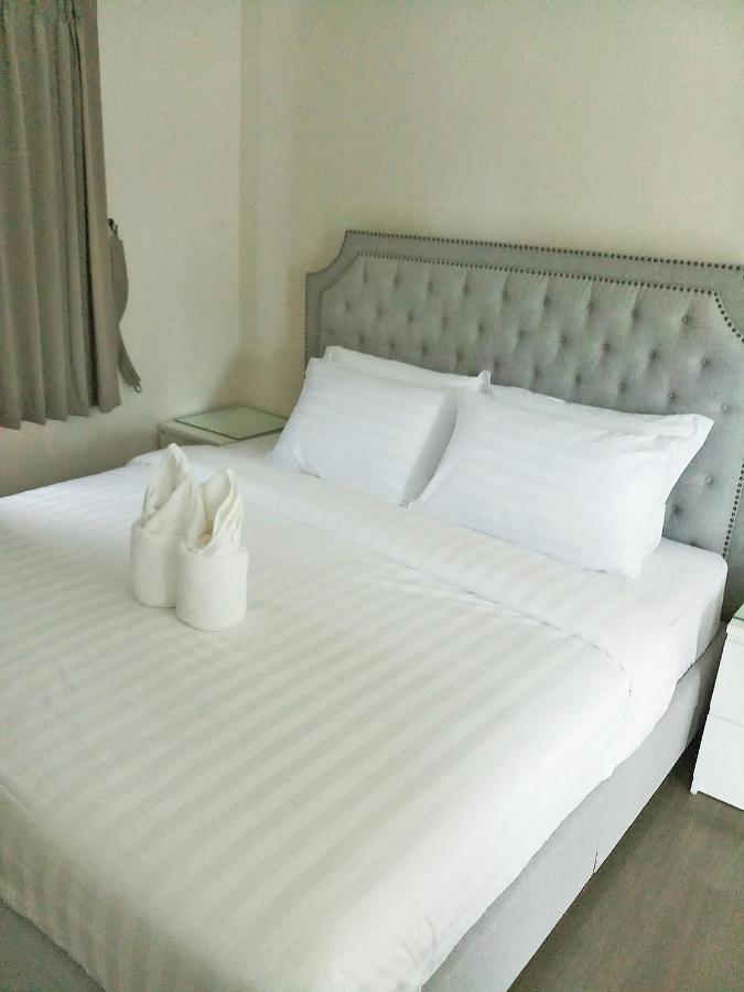 Saransiri - 3 Bedroom With Private Pool, Office & Fast Wi-fi * Phuket