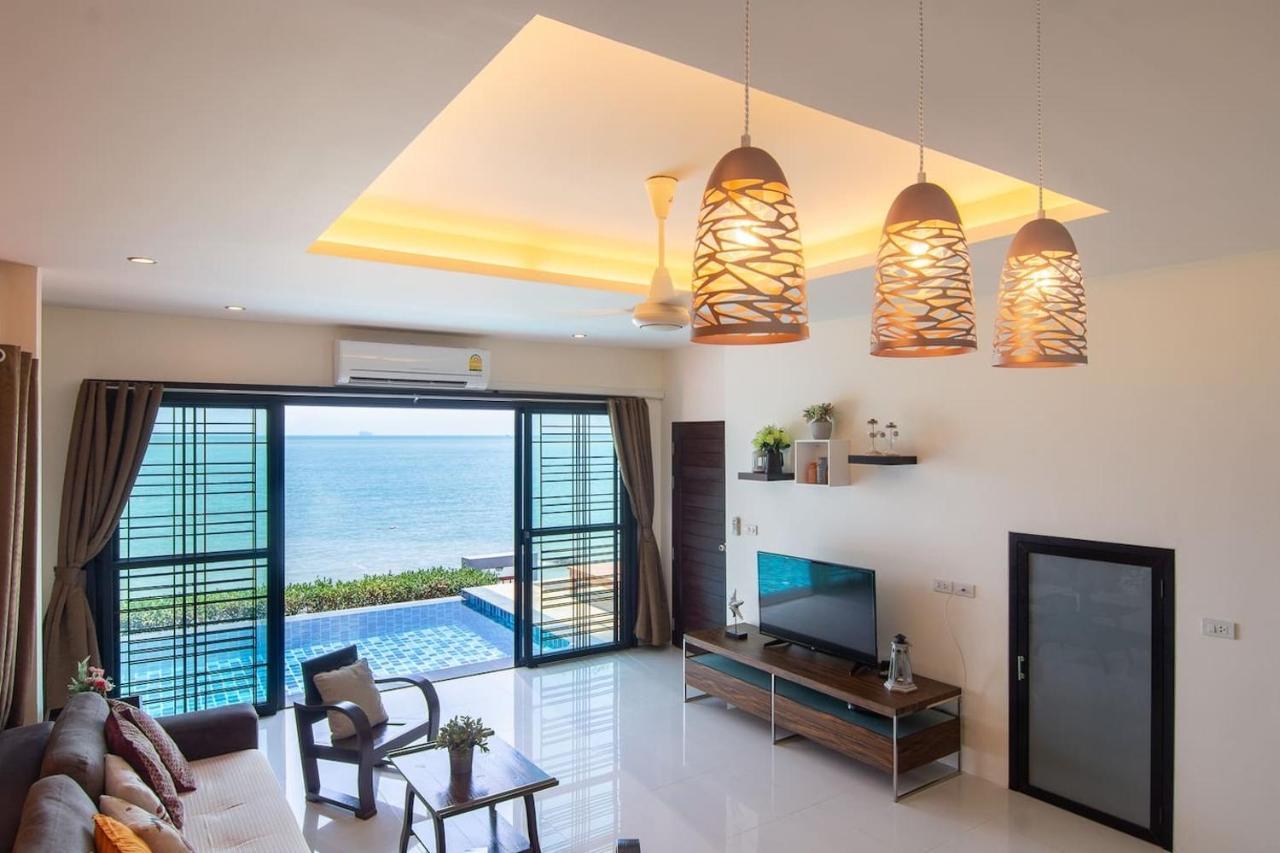Koh Sirey Beachfront Pool Holiday home Phuket