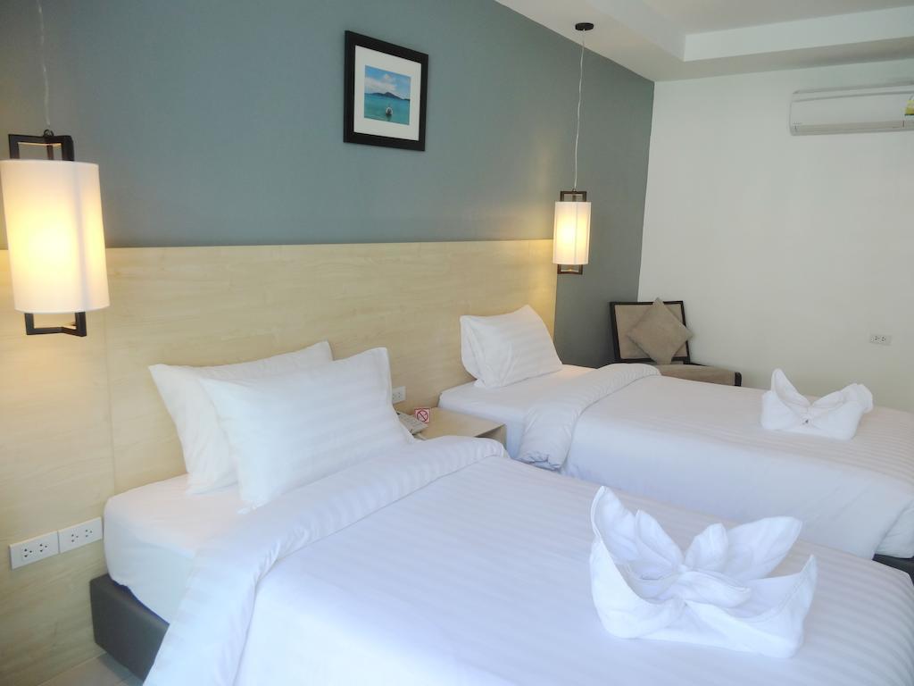 Good Day Hotel Phuket