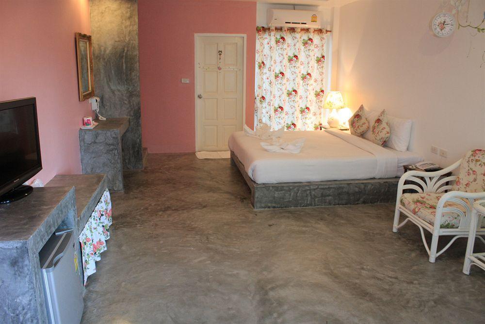 Hotel Chic Boutique 3*