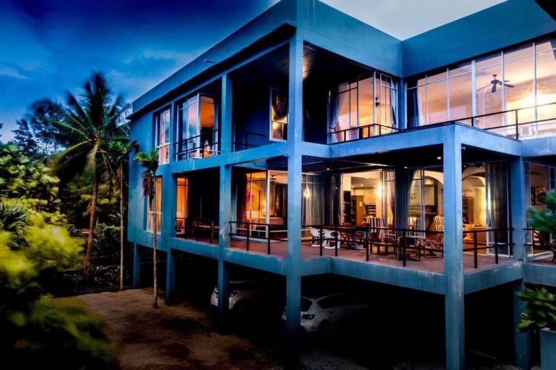 Black Pearl Holiday park Phuket