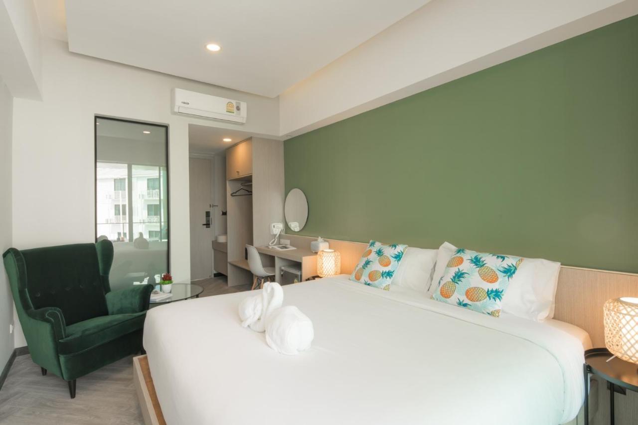Yanud Hotel