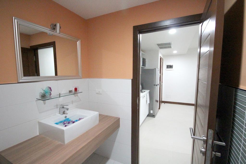 Apartment Karon Butterfly