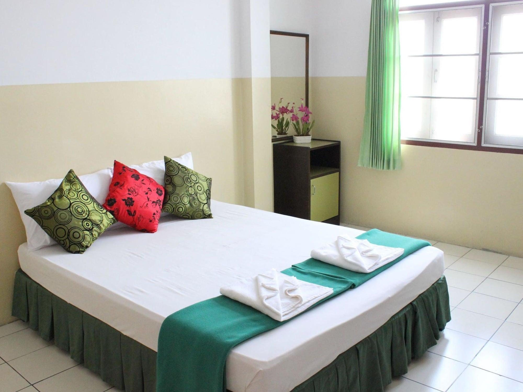 Seabreeze Mansion Inn 2*