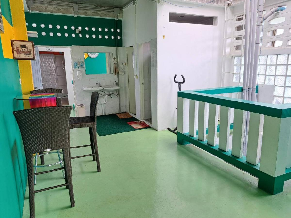 Hostel Best Stay Hostel *