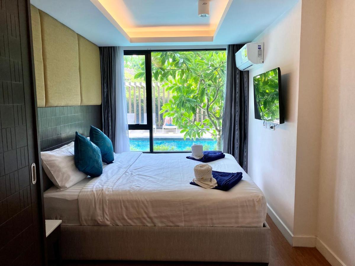 The Aristo-access Pool Surin * Phuket