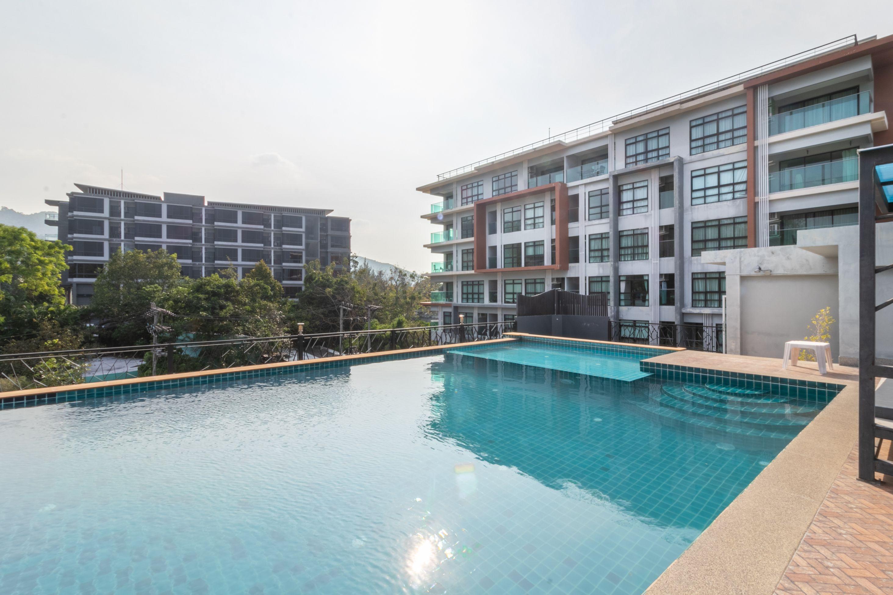 Bangtao Aparthotel