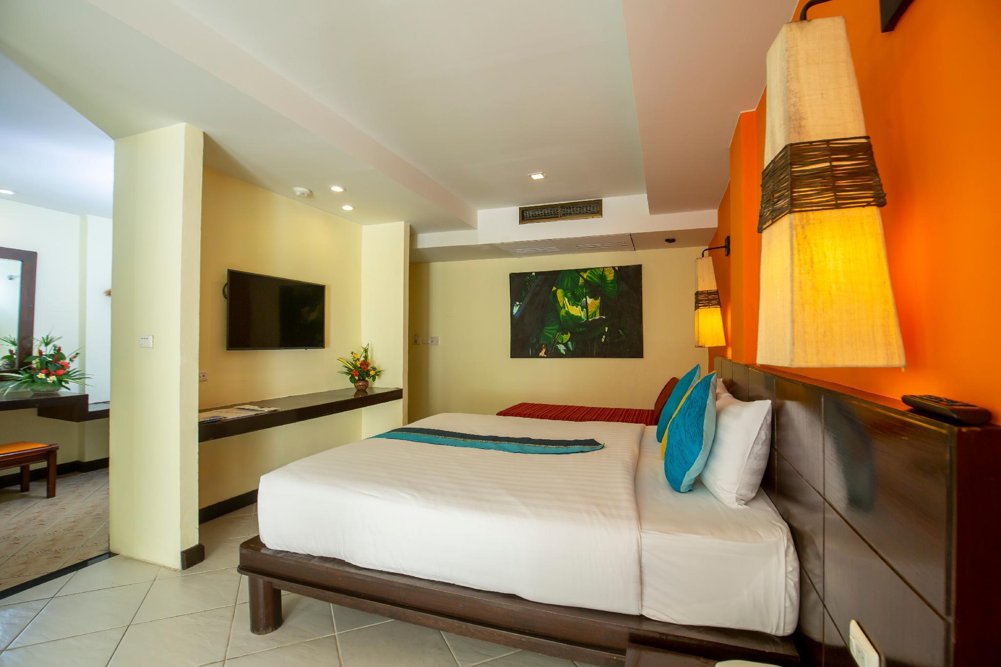 Woovo Phuket Hotel