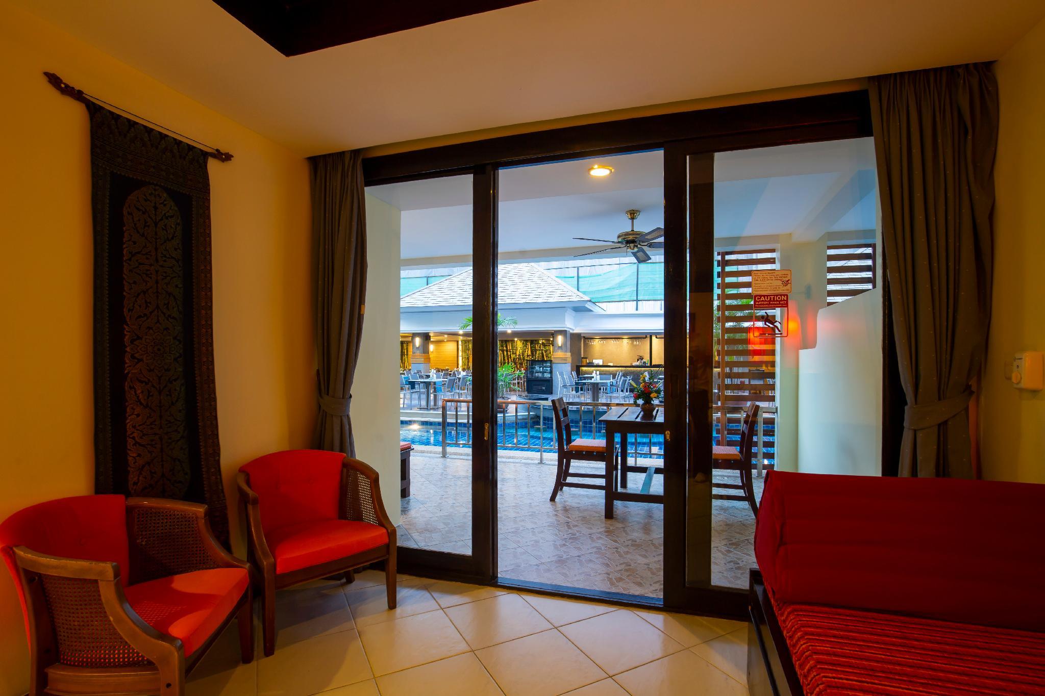 Woovo Phuket 4* Kata Beach (Phuket)