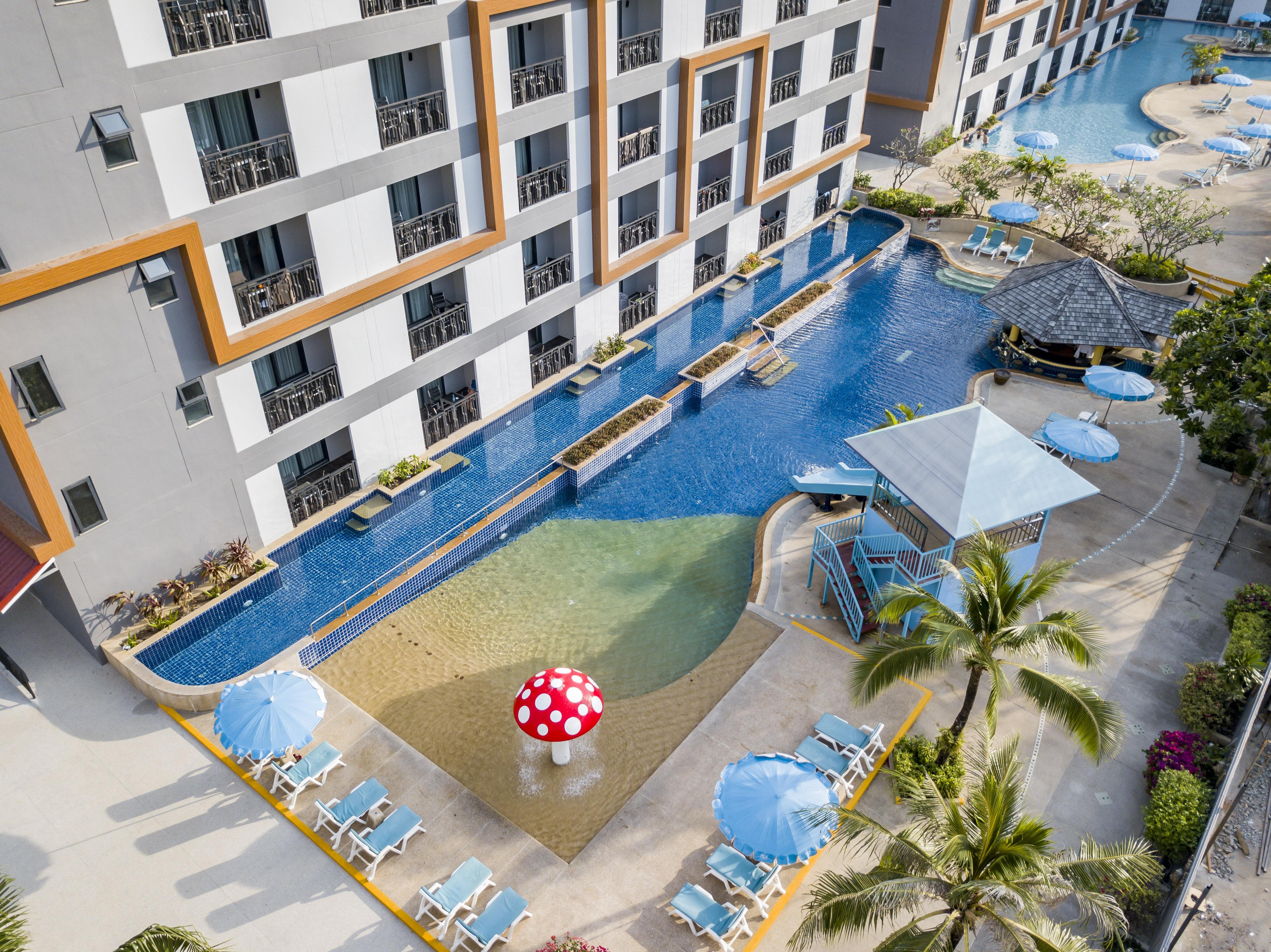 Woovo Phuket Hotel