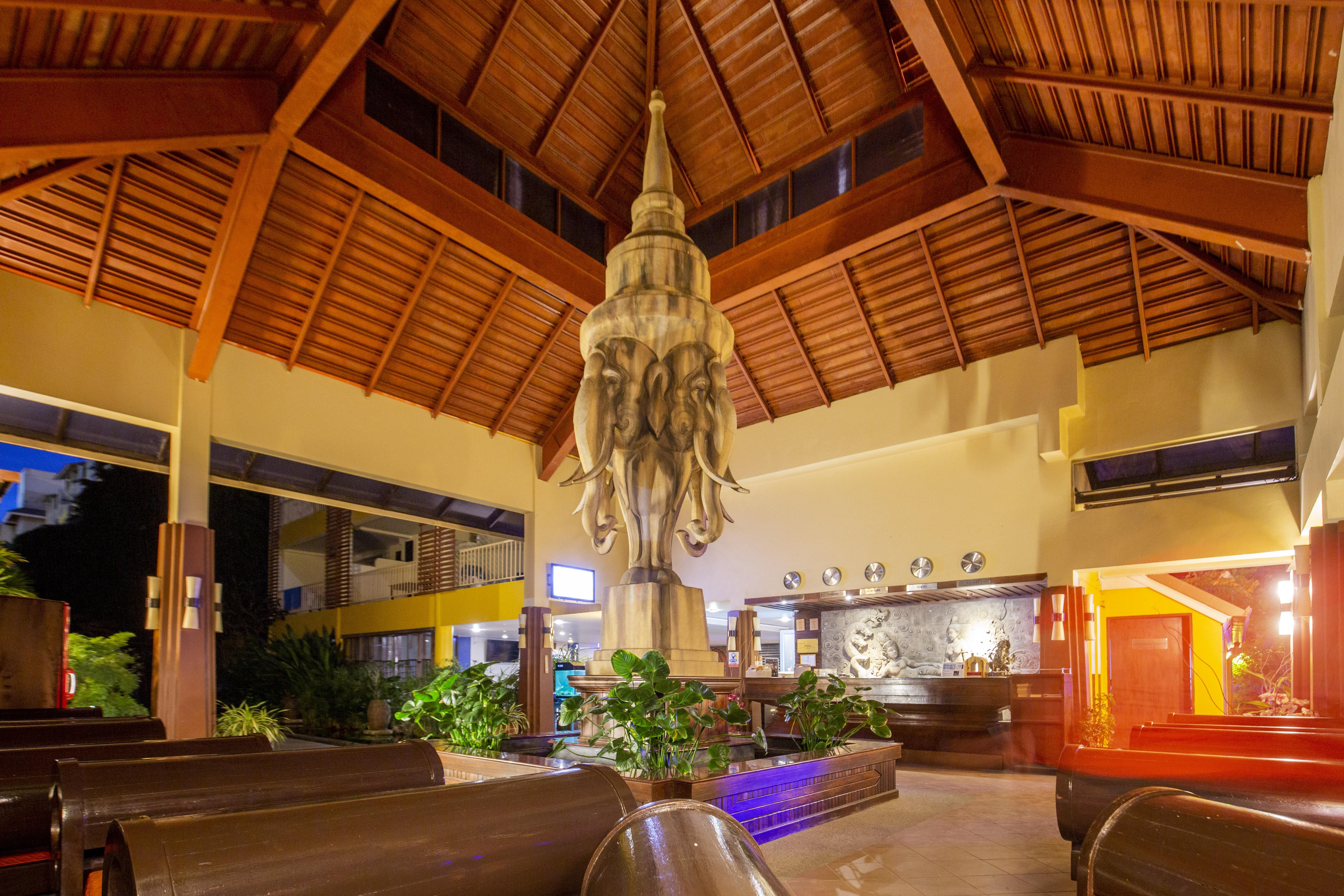 Hotel Woovo Phuket 4*