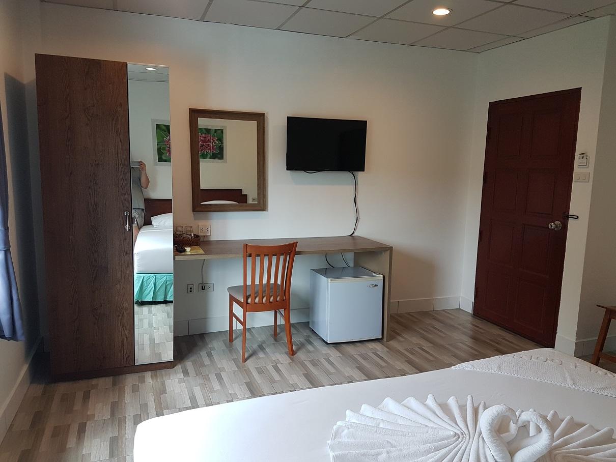 Guest house Welcome @ Karon Beach. Single From Only 500 Baht