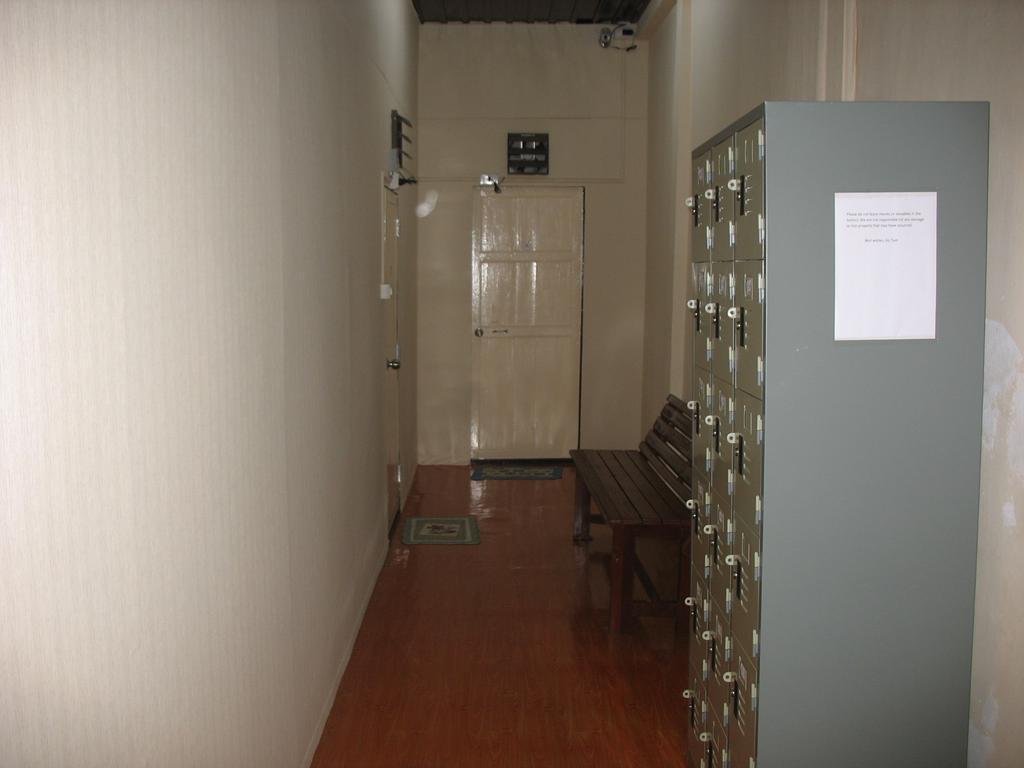 Hostel Gotum 1 *