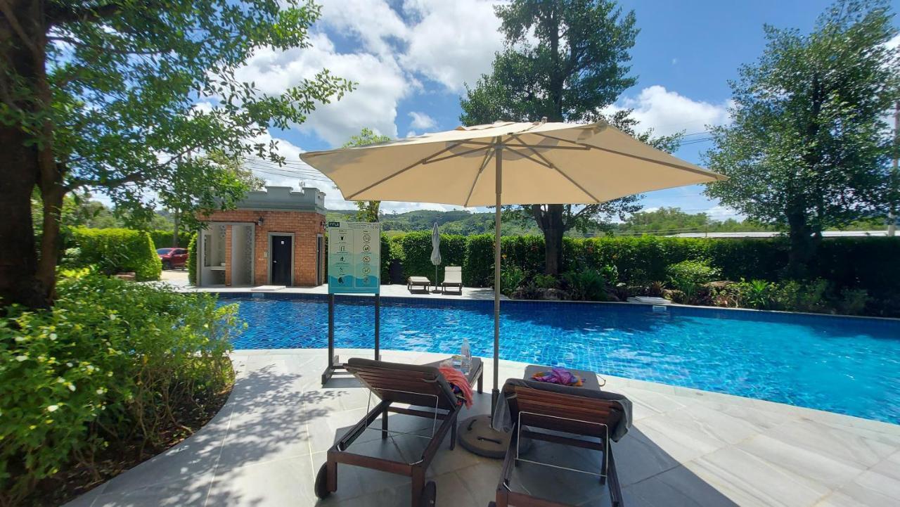 Apartment Cozy Close To Amazing ! 39 Sqm Phuket