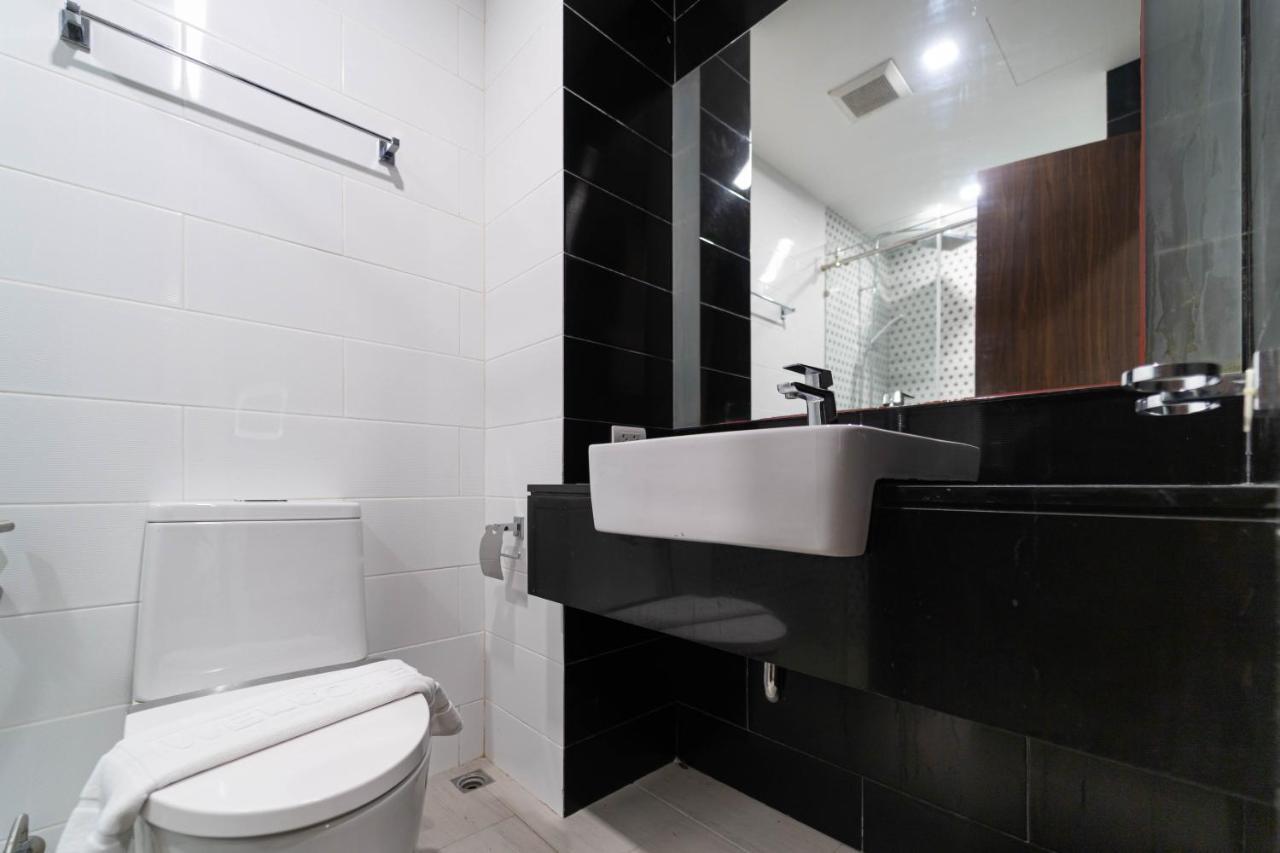 Terminal 58 Hotel