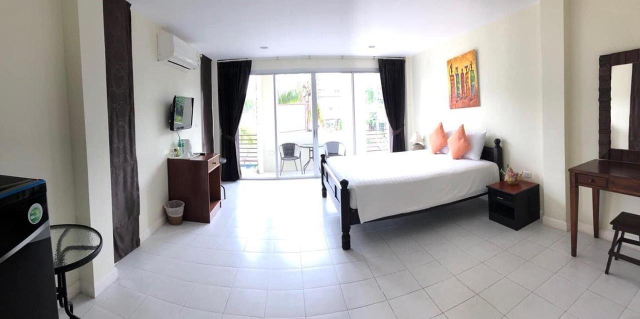 Glitter House Phuket