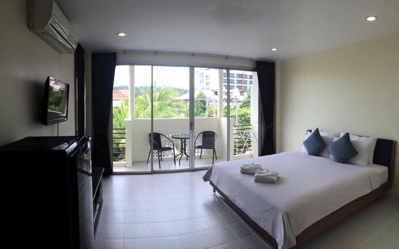 Glitter House Phuket
