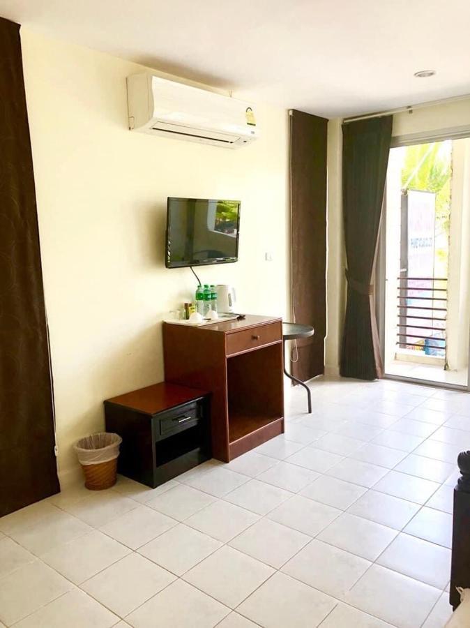 Glitter House Aparthotel Phuket
