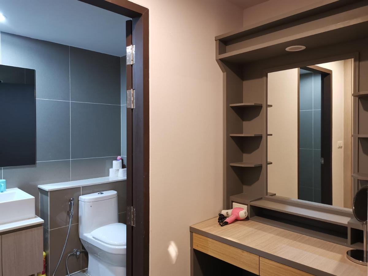 4 Floor - Centrio Condominium Near Shopping Malls And Andamanda Water Park *