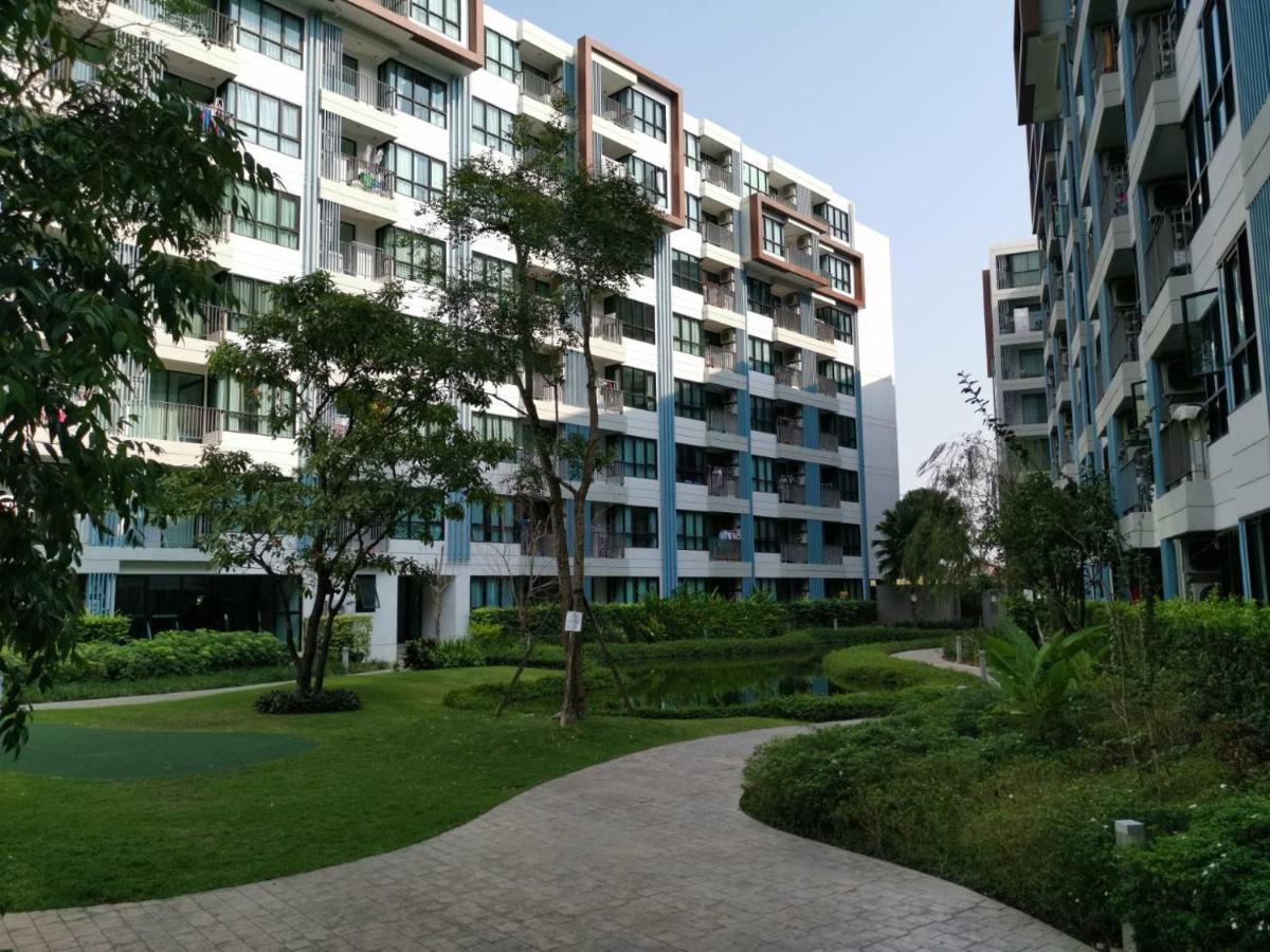 Apartment 4 Floor - Centrio Condominium Near Shopping Malls And Andamanda Water Park *