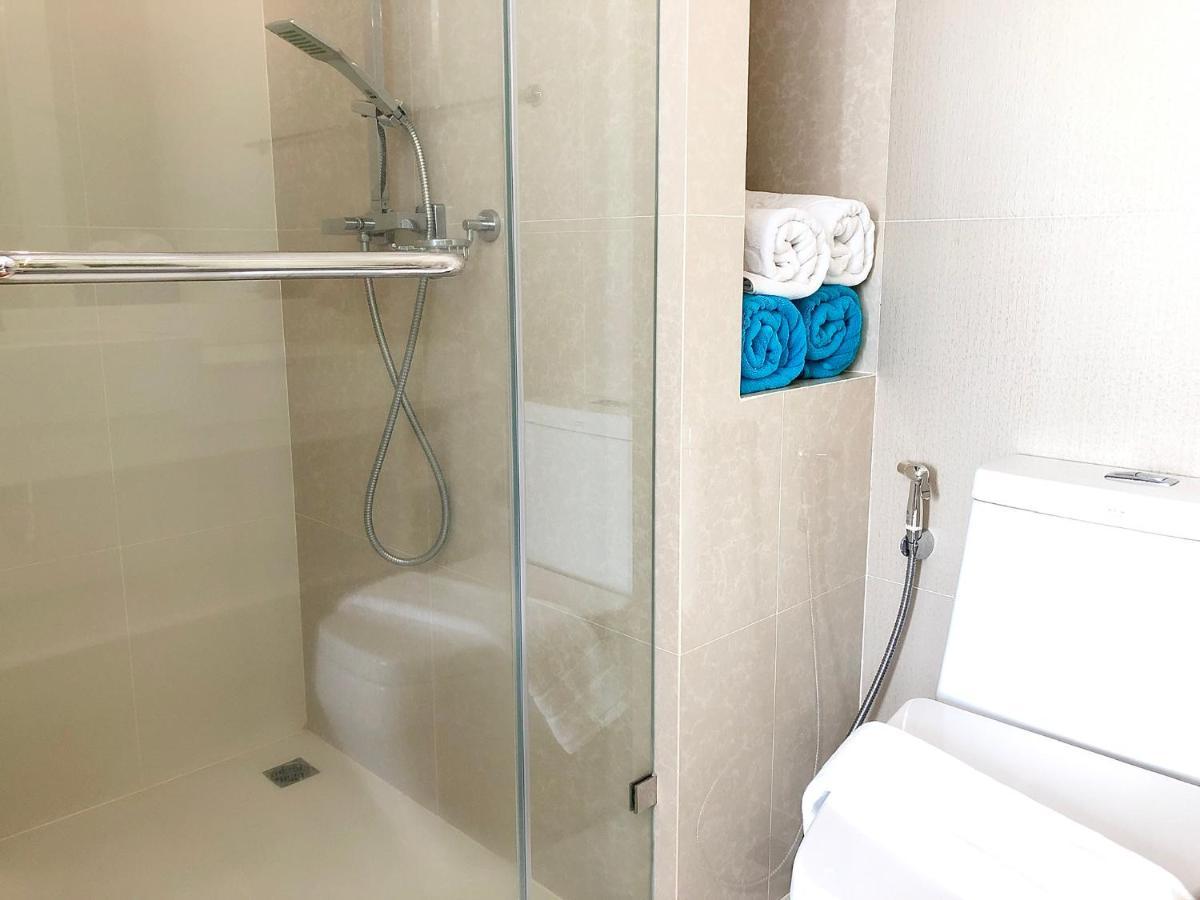 Aristo Surin J16 Apartment *