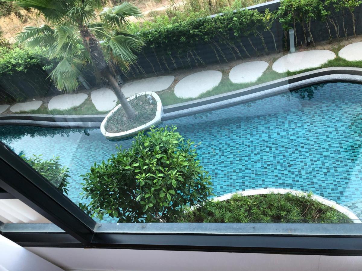 Aristo Surin J16 Apartment *