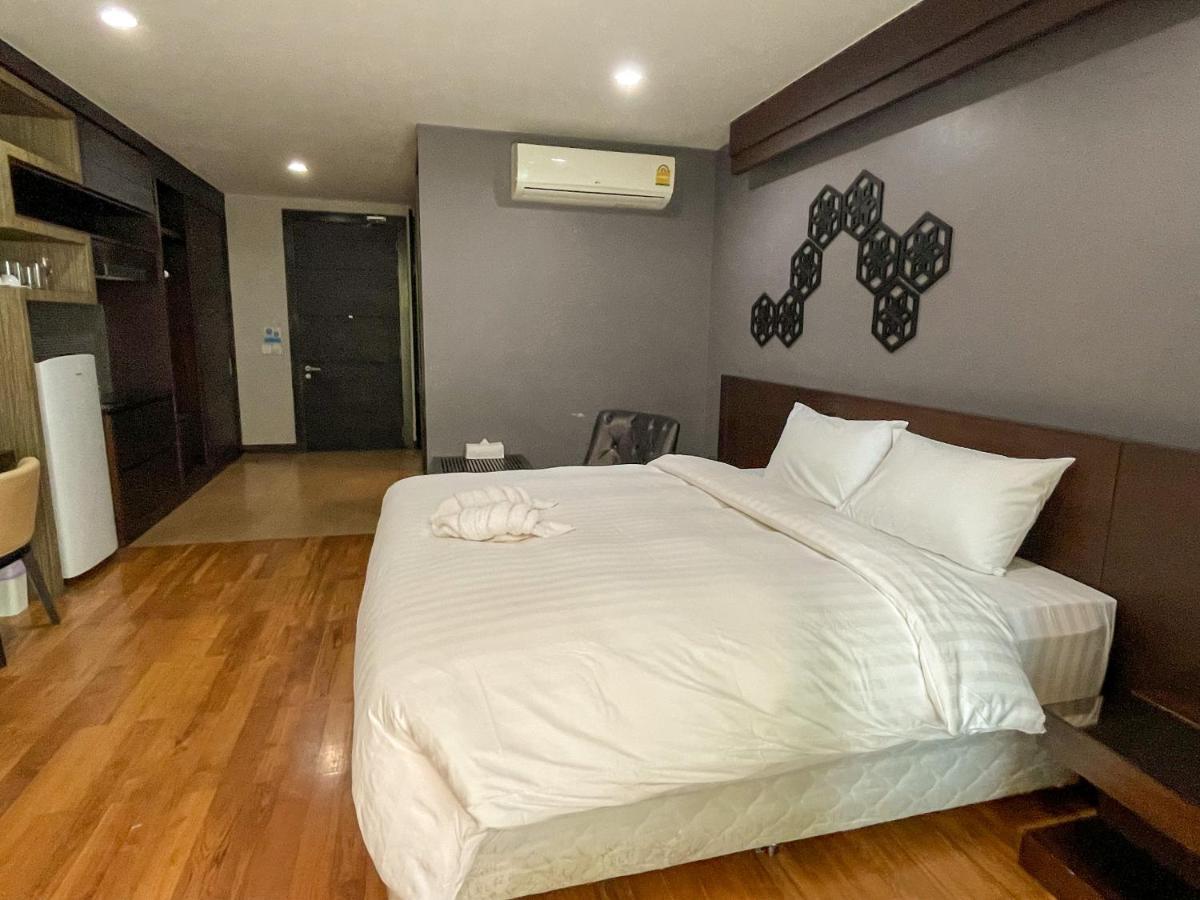 Apartment Regent Bangtao Studio W/ Pool Fitness