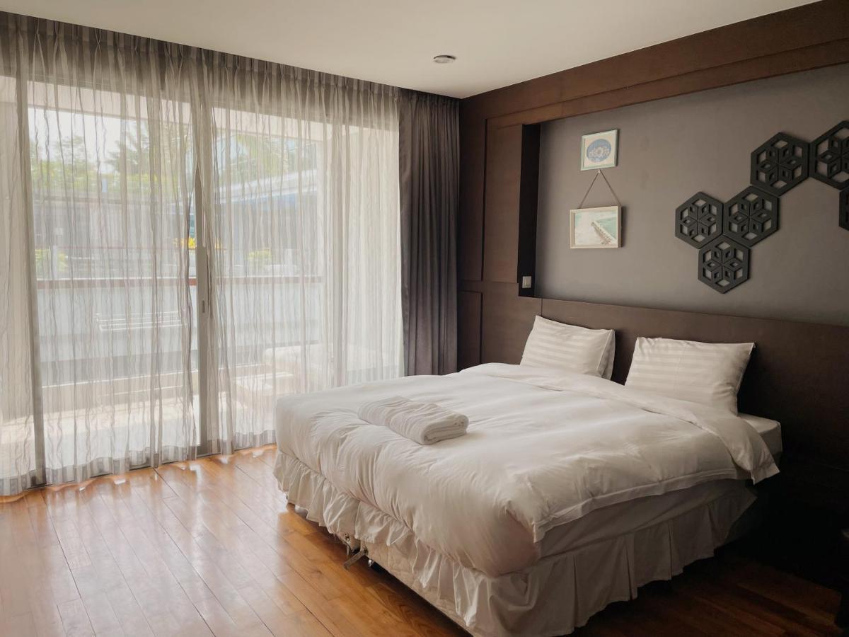 Regent Bangtao Studio W/ Pool Fitness Apartment