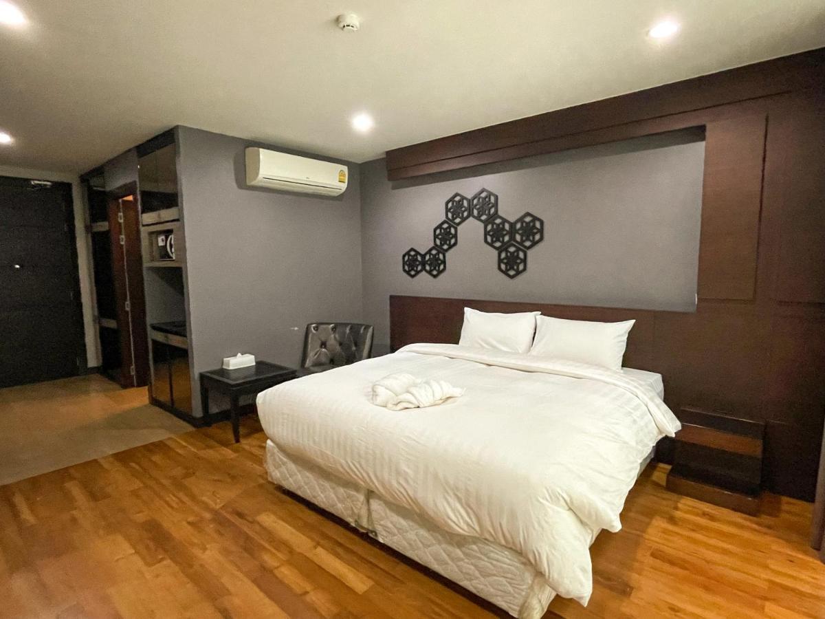 Regent Bangtao Studio W/ Pool Fitness Phuket