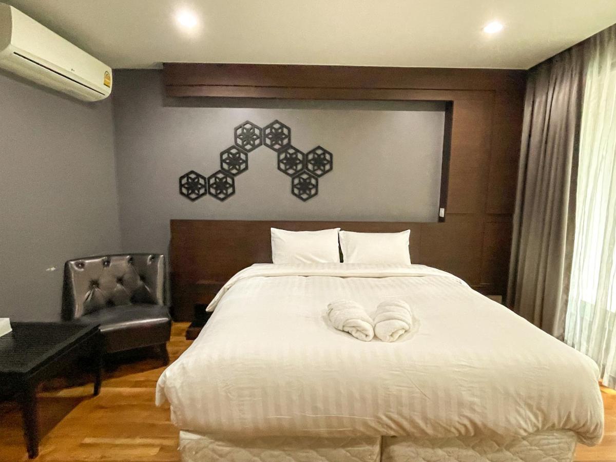 Apartment Regent Bangtao Studio W/ Pool Fitness