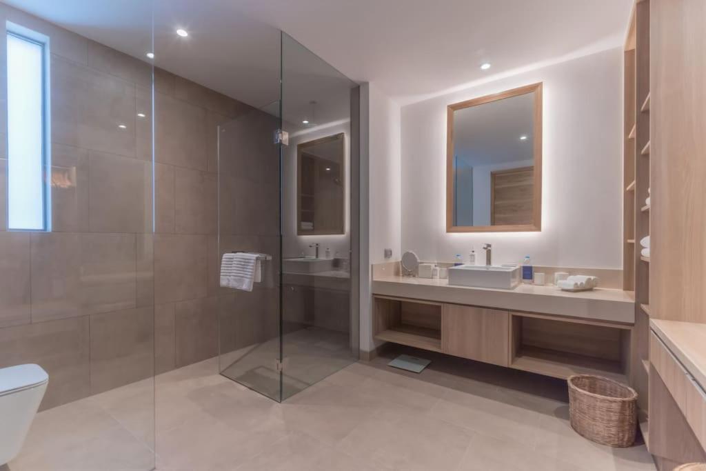 Amara@samsara Luxury 7 Bed With Stunning Sea Views. *