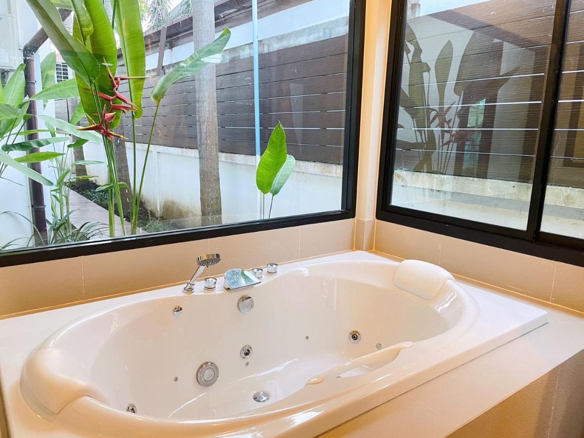 Lucky Villa,chalong Business District Phuket