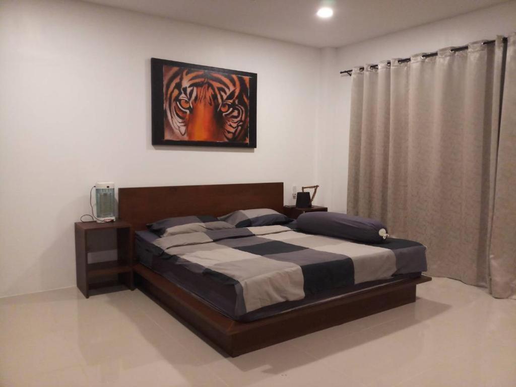 B23 * Phuket