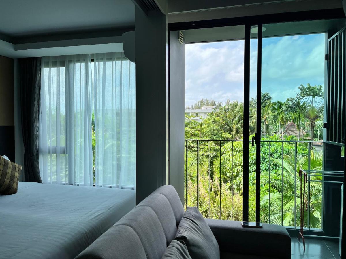 Aristo Surin J16 Phuket